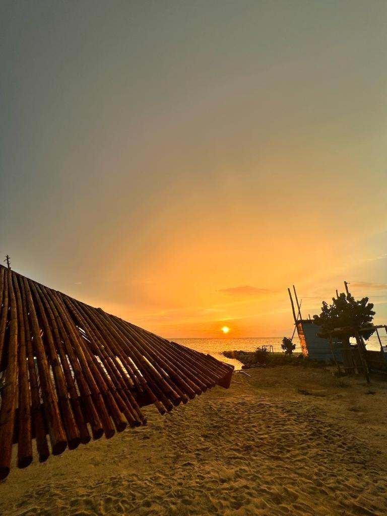 Hostel Beach House Rincon Exterior photo